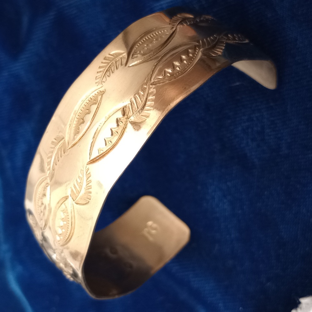 Brass Leaf Patterned Stamped Native American Cuff… - image 2